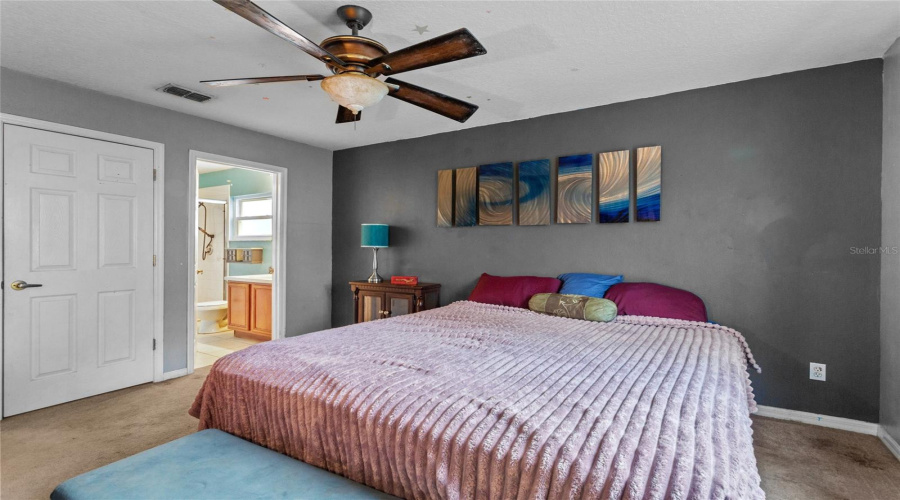 Kissimmee, Florida 34746, 4 Bedrooms Bedrooms, ,3 Bathroomsbathrooms,Residential,For Sale,Pitch,Mfrs5125512