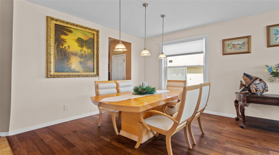 Kissimmee, Florida 34746, 4 Bedrooms Bedrooms, ,3 Bathroomsbathrooms,Residential,For Sale,Pitch,Mfrs5125512