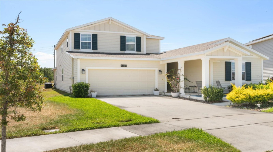 Kissimmee, Florida 34746, 5 Bedrooms Bedrooms, ,4 Bathroomsbathrooms,Residential,For Sale,Bluff Oak,Mfro6305044