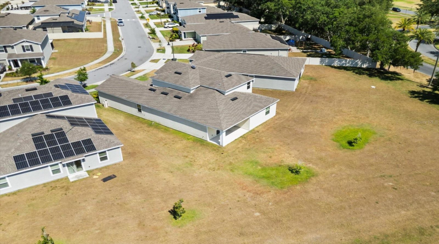Kissimmee, Florida 34746, 5 Bedrooms Bedrooms, ,4 Bathroomsbathrooms,Residential,For Sale,Bluff Oak,Mfro6305044