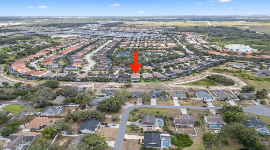 Davenport, Florida 33837, 6 Bedrooms Bedrooms, ,4 Bathroomsbathrooms,Residential,For Sale,Oakbourne,Mfro6305379