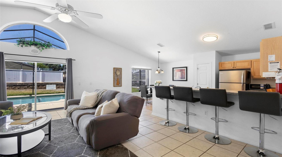 High Ceilings, Natural Light