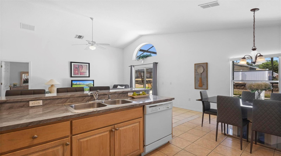 Davenport, Florida 33896, 3 Bedrooms Bedrooms, ,2 Bathroomsbathrooms,Residential,For Sale,Balmoral,Mfro6246235