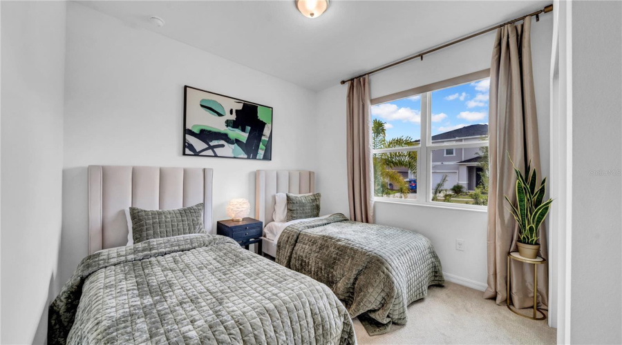 Davenport, Florida 33896, 4 Bedrooms Bedrooms, ,2 Bathroomsbathrooms,Residential,For Sale,Overpool,Mfro6305193