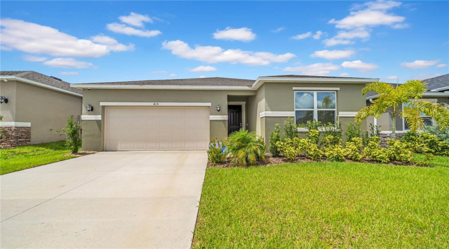 Davenport, Florida 33896, 4 Bedrooms Bedrooms, ,2 Bathroomsbathrooms,Residential,For Sale,Overpool,Mfro6305193