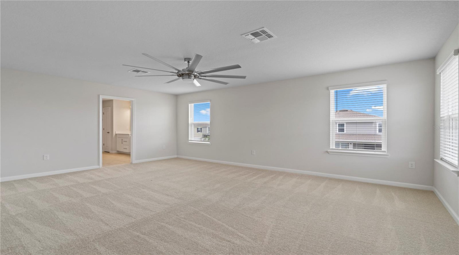 Davenport, Florida 33837, 4 Bedrooms Bedrooms, ,3 Bathroomsbathrooms,Residential,For Sale,Eucalyptus,Mfro6305664