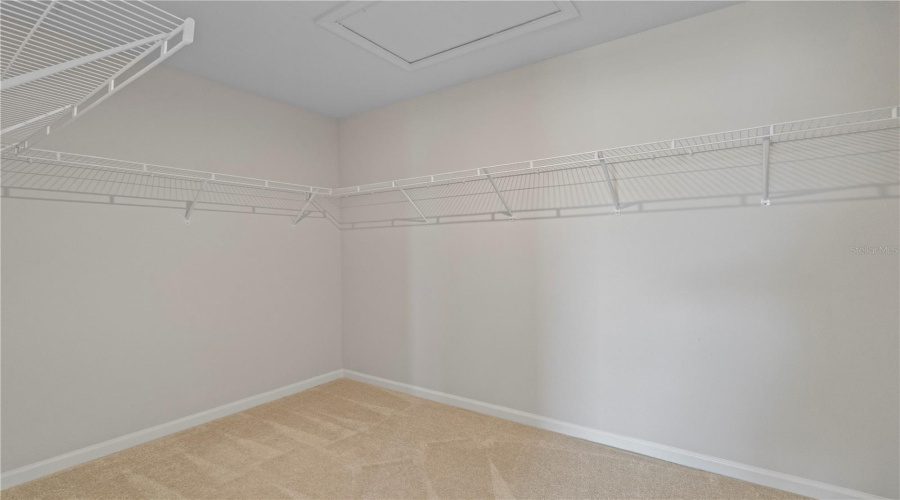 Davenport, Florida 33837, 4 Bedrooms Bedrooms, ,3 Bathroomsbathrooms,Residential,For Sale,Eucalyptus,Mfro6305664