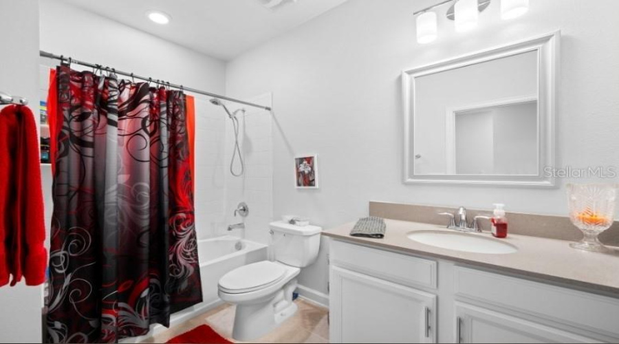 Davenport, Florida 33896, 3 Bedrooms Bedrooms, ,2 Bathroomsbathrooms,Residential,For Sale,Sandwedge,Mfrs5126064