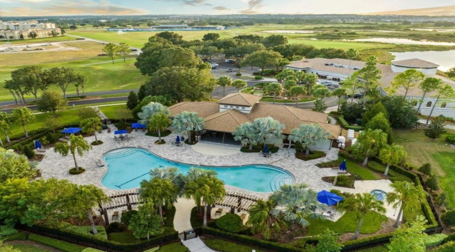 Davenport, Florida 33896, 3 Bedrooms Bedrooms, ,2 Bathroomsbathrooms,Residential,For Sale,Sandwedge,Mfrs5126064