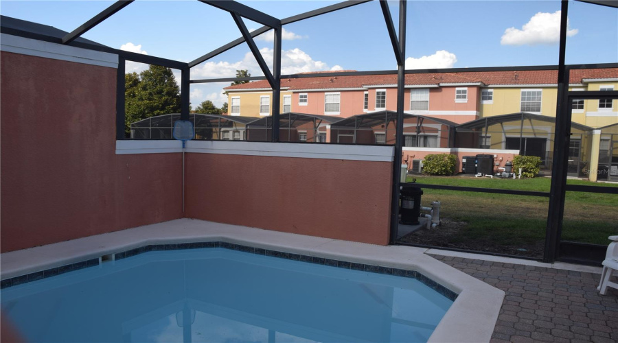 Pool/Patio