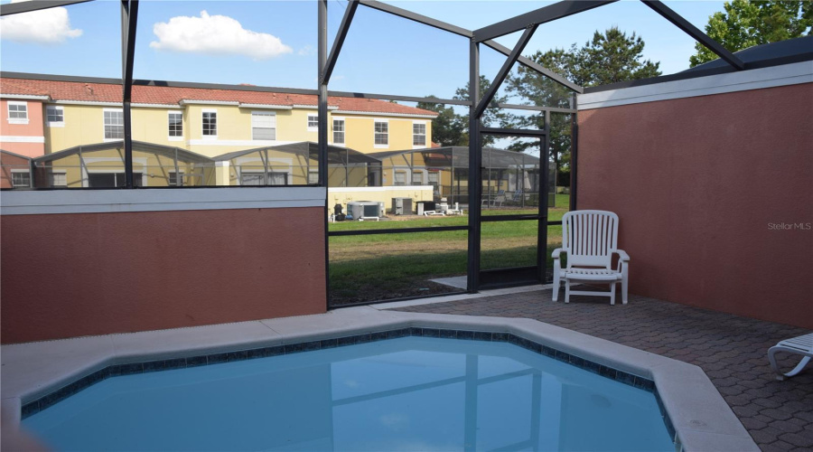 Pool/Patio