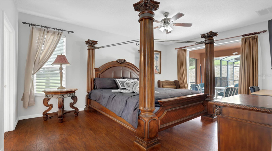 Kissimmee, Florida 34747, 7 Bedrooms Bedrooms, ,4 Bathroomsbathrooms,Residential,For Sale,La Isla,Mfrtb8381765