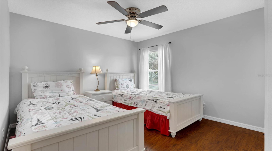 Kissimmee, Florida 34747, 7 Bedrooms Bedrooms, ,4 Bathroomsbathrooms,Residential,For Sale,La Isla,Mfrtb8381765