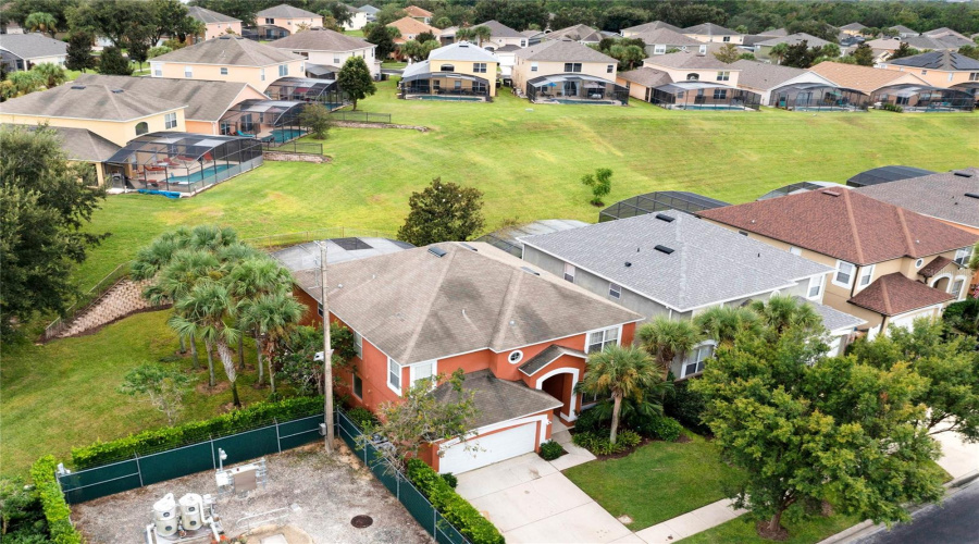 Kissimmee, Florida 34747, 7 Bedrooms Bedrooms, ,4 Bathroomsbathrooms,Residential,For Sale,La Isla,Mfrtb8381765