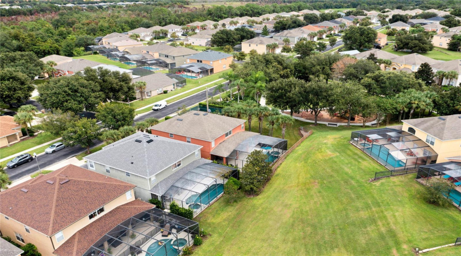 Kissimmee, Florida 34747, 7 Bedrooms Bedrooms, ,4 Bathroomsbathrooms,Residential,For Sale,La Isla,Mfrtb8381765