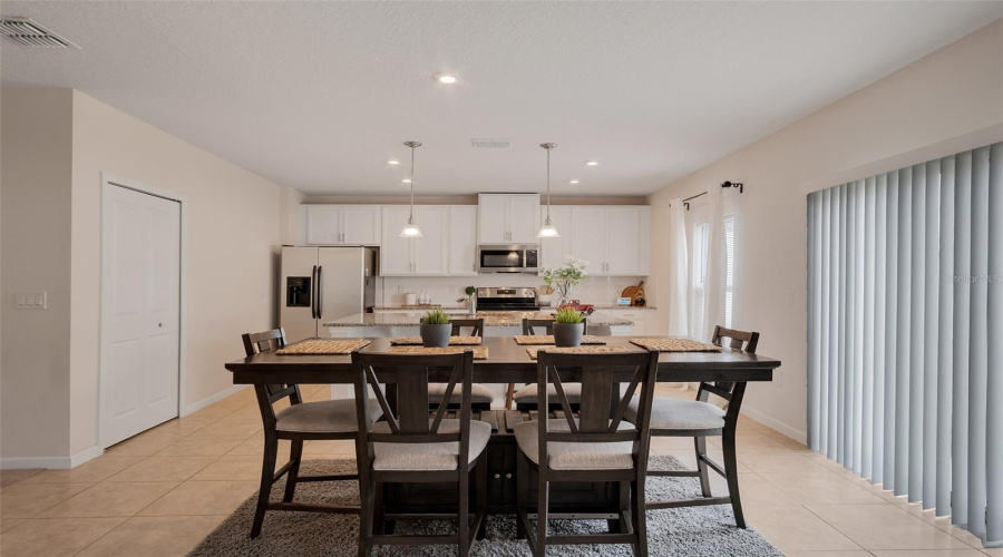 Davenport, Florida 33837, 4 Bedrooms Bedrooms, ,3 Bathroomsbathrooms,Residential,For Sale,Aria,Mfro6305855