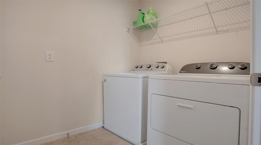 Davenport, Florida 33837, 4 Bedrooms Bedrooms, ,3 Bathroomsbathrooms,Residential,For Sale,Aria,Mfro6305855