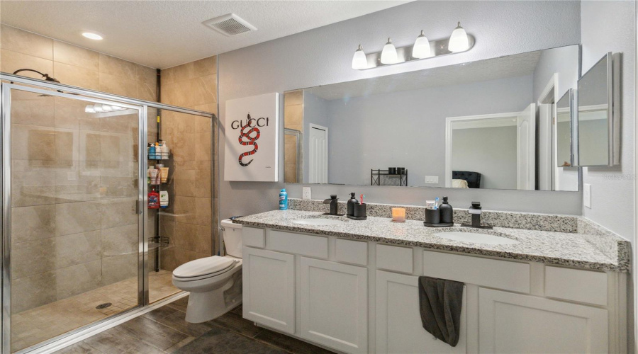 Kissimmee, Florida 34746, 3 Bedrooms Bedrooms, ,2 Bathroomsbathrooms,Residential,For Sale,Canyon Breeze,Mfrs5126177