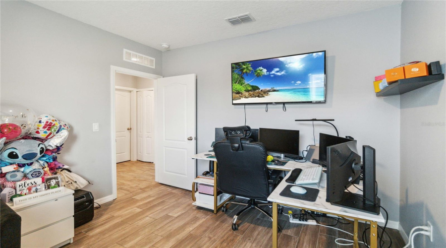 Kissimmee, Florida 34746, 3 Bedrooms Bedrooms, ,2 Bathroomsbathrooms,Residential,For Sale,Canyon Breeze,Mfrs5126177