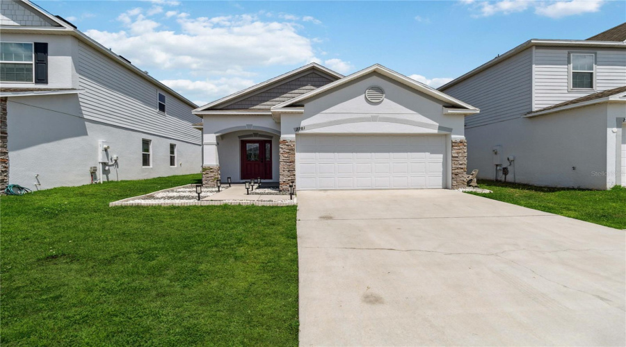 Kissimmee, Florida 34746, 3 Bedrooms Bedrooms, ,2 Bathroomsbathrooms,Residential,For Sale,Canyon Breeze,Mfrs5126177