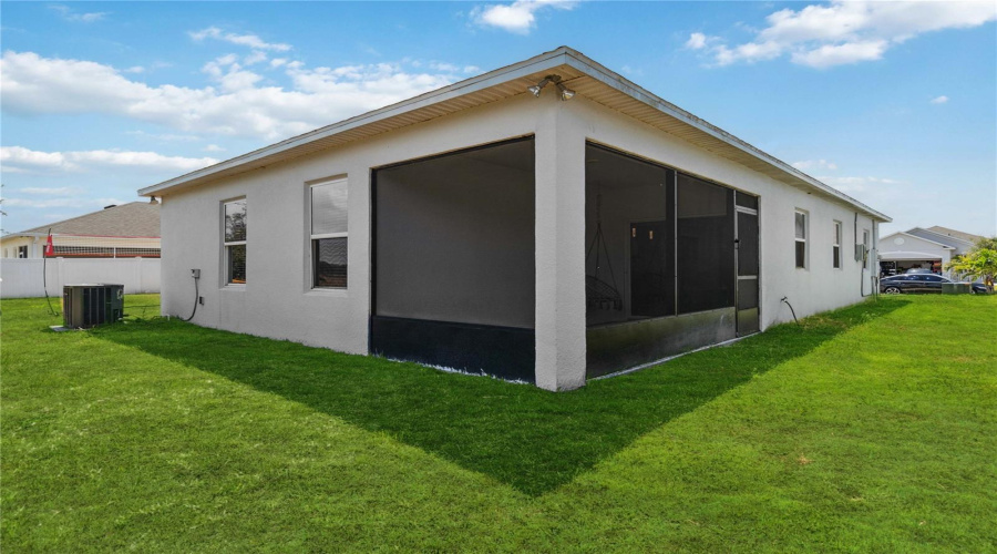 Kissimmee, Florida 34746, 3 Bedrooms Bedrooms, ,2 Bathroomsbathrooms,Residential,For Sale,Canyon Breeze,Mfrs5126177