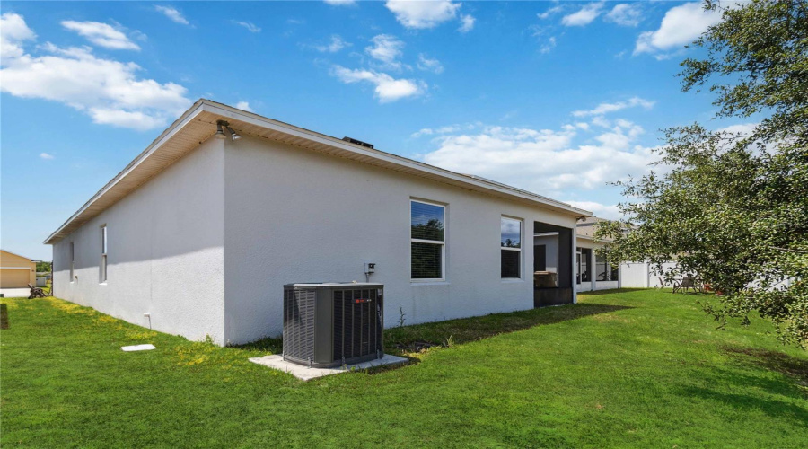 Kissimmee, Florida 34746, 3 Bedrooms Bedrooms, ,2 Bathroomsbathrooms,Residential,For Sale,Canyon Breeze,Mfrs5126177