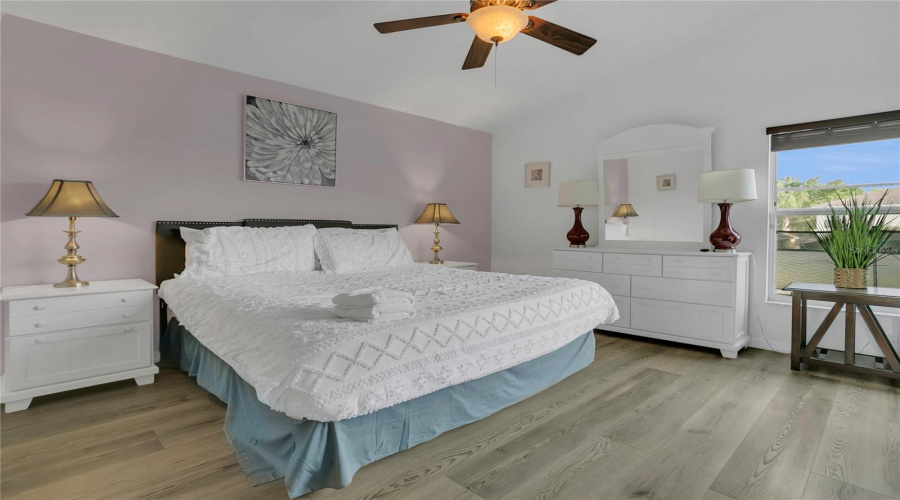 Davenport, Florida 33897, 4 Bedrooms Bedrooms, ,3 Bathroomsbathrooms,Residential,For Sale,Bridgewater,Mfrs5126187
