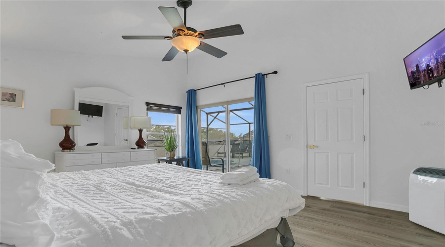 Davenport, Florida 33897, 4 Bedrooms Bedrooms, ,3 Bathroomsbathrooms,Residential,For Sale,Bridgewater,Mfrs5126187