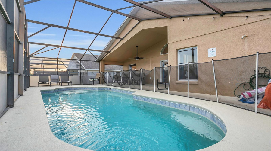 Davenport, Florida 33897, 4 Bedrooms Bedrooms, ,3 Bathroomsbathrooms,Residential,For Sale,Bridgewater,Mfrs5126187