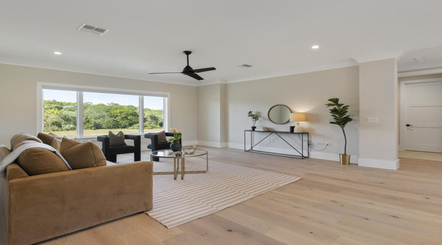 Orlando, Florida 32836, 5 Bedrooms Bedrooms, ,4 Bathroomsbathrooms,Residential,For Sale,Sheen Sound,Mfro6305805