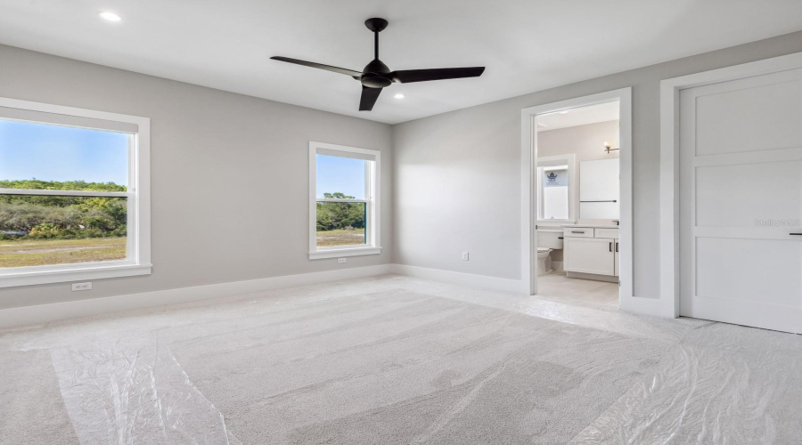 Orlando, Florida 32836, 5 Bedrooms Bedrooms, ,4 Bathroomsbathrooms,Residential,For Sale,Sheen Sound,Mfro6305805