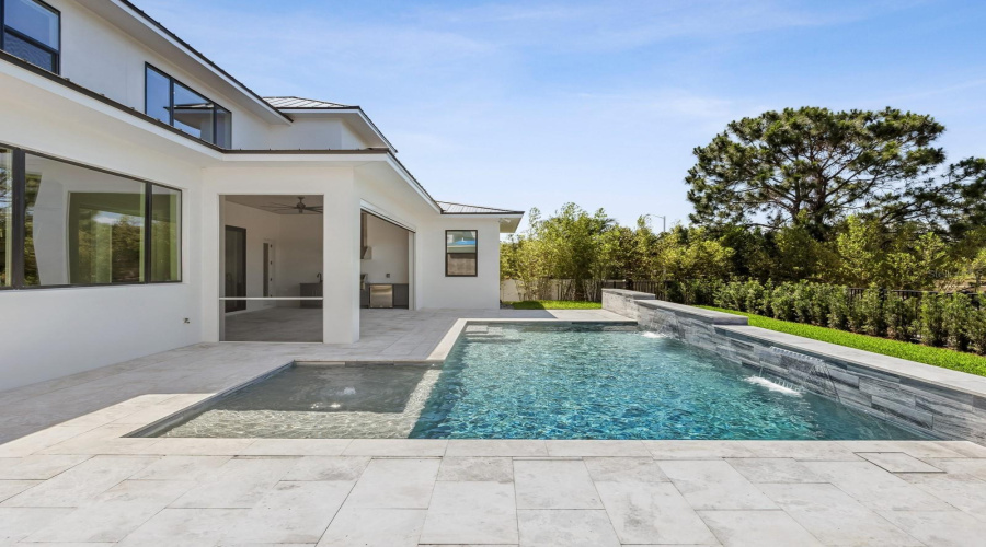 Orlando, Florida 32836, 5 Bedrooms Bedrooms, ,4 Bathroomsbathrooms,Residential,For Sale,Sheen Sound,Mfro6305805