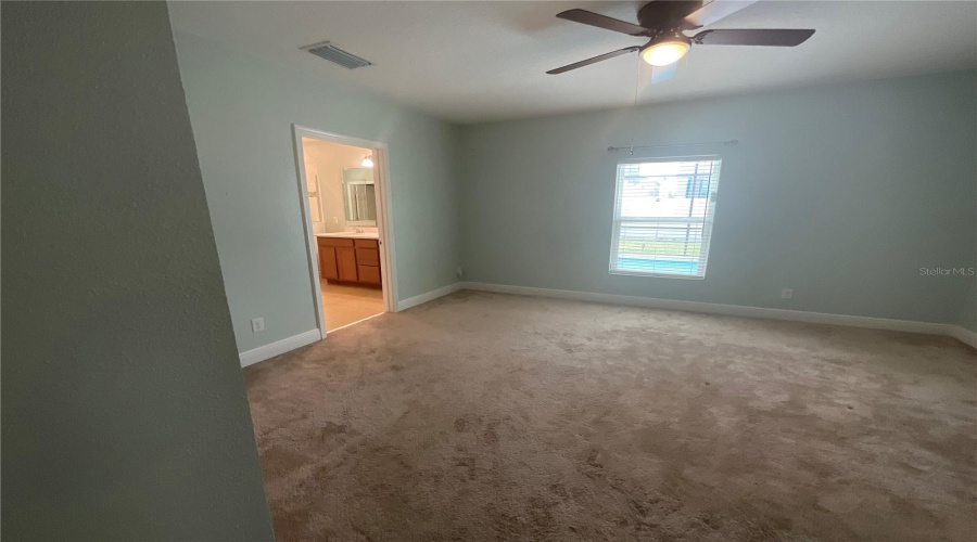 Davenport, Florida 33837, 3 Bedrooms Bedrooms, ,2 Bathroomsbathrooms,Residential,For Sale,Benjamin Trl,Mfrs5126092