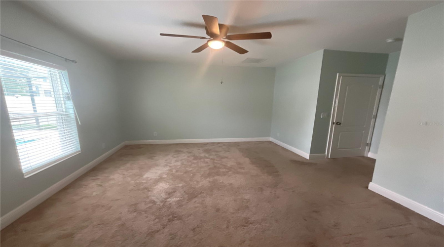Davenport, Florida 33837, 3 Bedrooms Bedrooms, ,2 Bathroomsbathrooms,Residential,For Sale,Benjamin Trl,Mfrs5126092