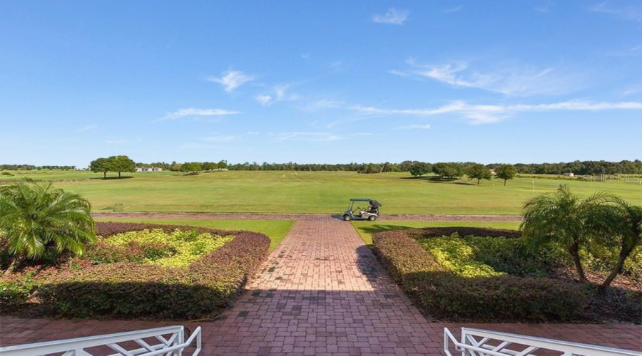 Davenport, Florida 33837, 4 Bedrooms Bedrooms, ,3 Bathroomsbathrooms,Residential,For Sale,Waltham Forest,Mfrtb8382168