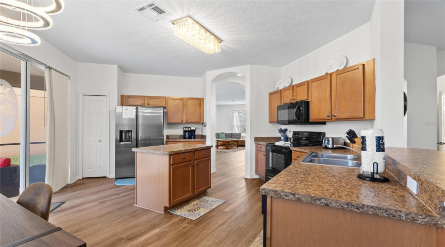 Davenport, Florida 33837, 4 Bedrooms Bedrooms, ,3 Bathroomsbathrooms,Residential,For Sale,Orange Cosmos,Mfro6304471