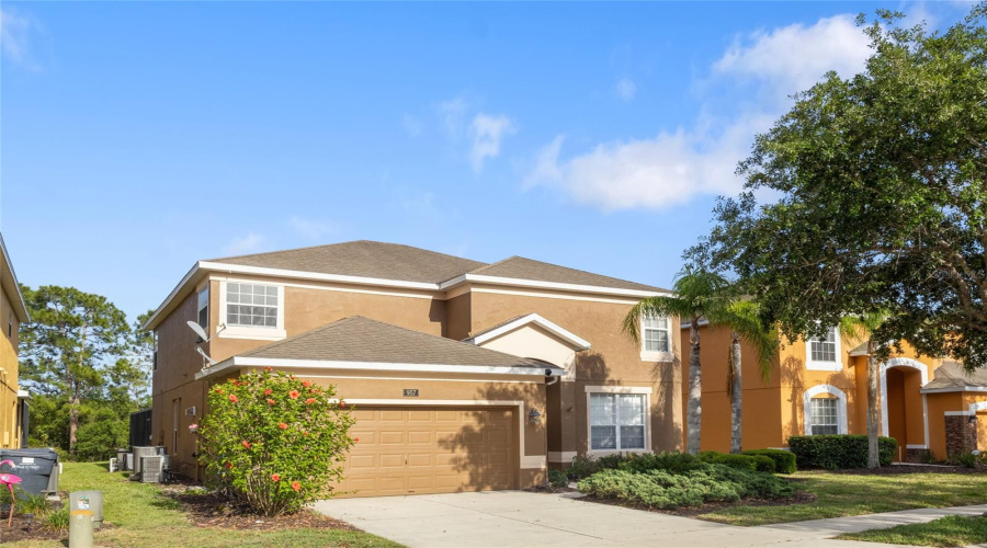 Davenport, Florida 33837, 4 Bedrooms Bedrooms, ,3 Bathroomsbathrooms,Residential,For Sale,Orange Cosmos,Mfro6304471