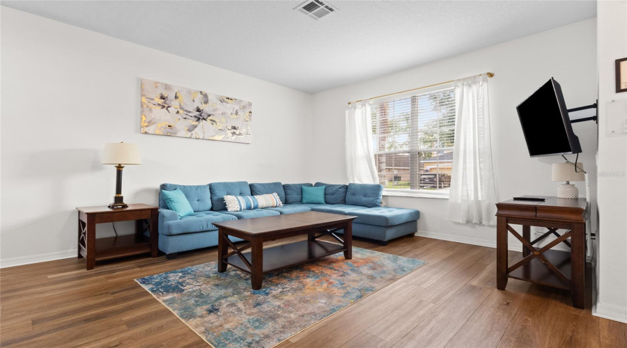 Davenport, Florida 33837, 4 Bedrooms Bedrooms, ,3 Bathroomsbathrooms,Residential,For Sale,Orange Cosmos,Mfro6304471