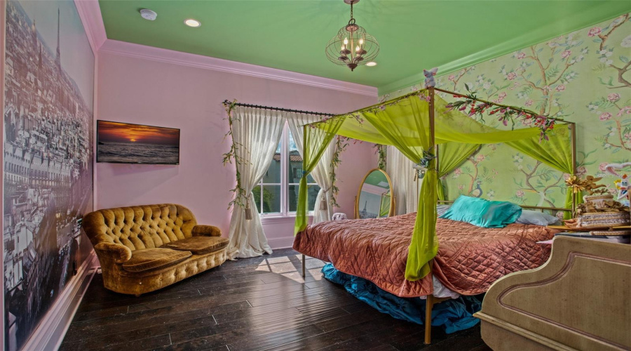 Golden Oak, Florida 32836, 4 Bedrooms Bedrooms, ,3 Bathroomsbathrooms,Residential,For Sale,Lounsberry,Mfro6304564