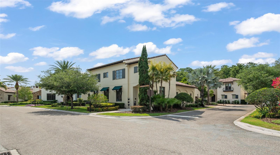Golden Oak, Florida 32836, 4 Bedrooms Bedrooms, ,4 Bathroomsbathrooms,Residential,For Sale,Lounsberry,Mfro6304564