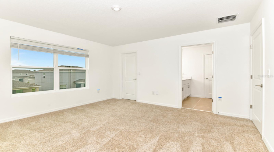 Davenport, Florida 33897, 5 Bedrooms Bedrooms, ,3 Bathroomsbathrooms,Residential,For Sale,Vellacito,Mfro6306086