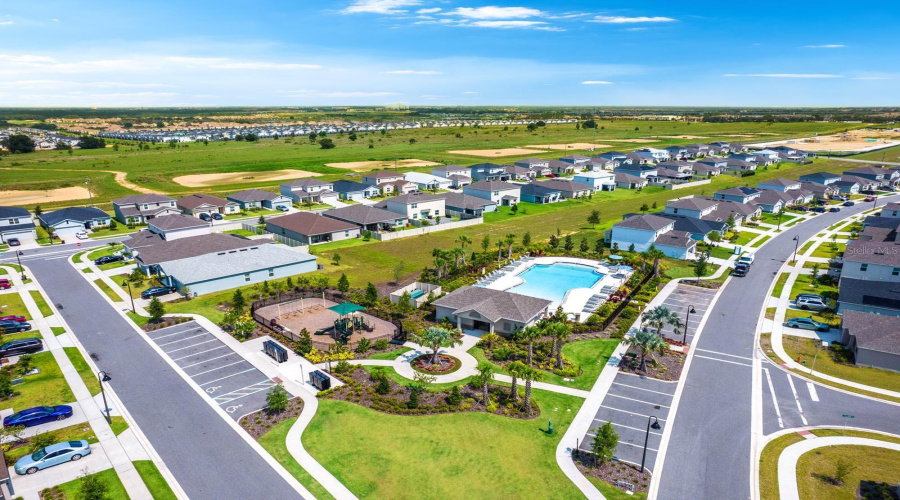 Davenport, Florida 33897, 5 Bedrooms Bedrooms, ,3 Bathroomsbathrooms,Residential,For Sale,Vellacito,Mfro6306086