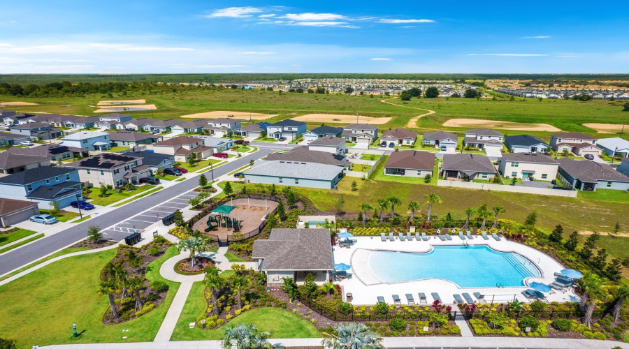Davenport, Florida 33897, 5 Bedrooms Bedrooms, ,3 Bathroomsbathrooms,Residential,For Sale,Vellacito,Mfro6306086