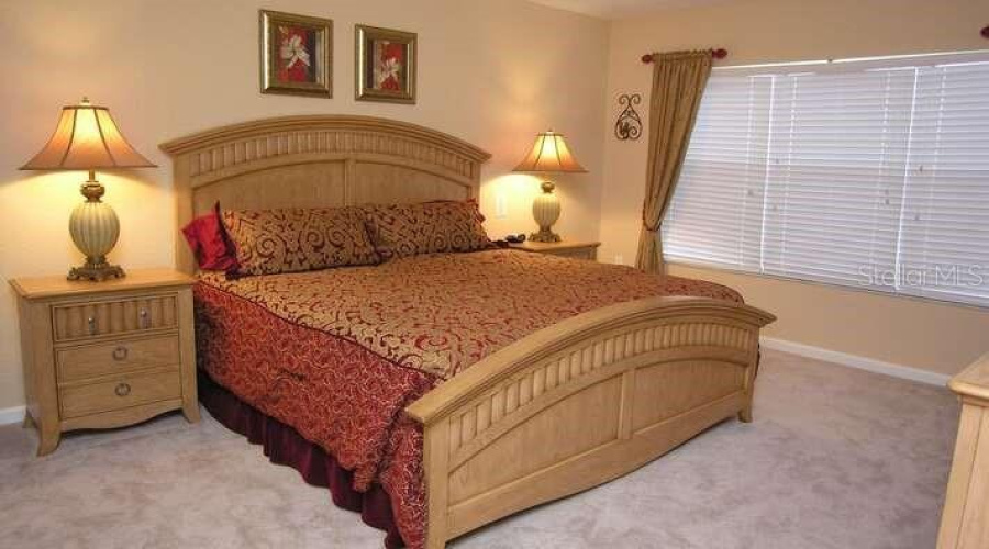 Kissimmee, Florida 34747, 6 Bedrooms Bedrooms, ,4 Bathroomsbathrooms,Residential,For Sale,Daulby,Mfro6305808