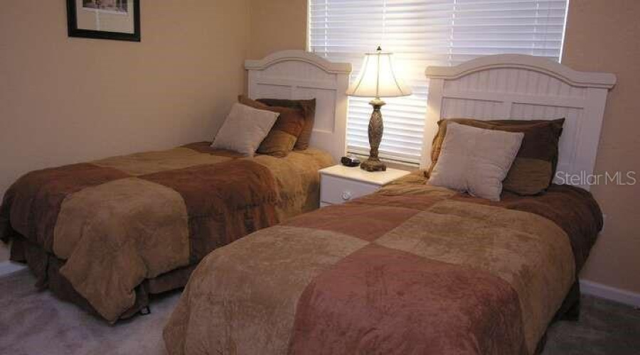 Kissimmee, Florida 34747, 6 Bedrooms Bedrooms, ,4 Bathroomsbathrooms,Residential,For Sale,Daulby,Mfro6305808