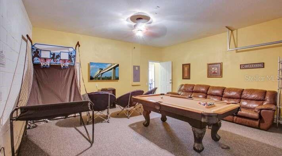 Kissimmee, Florida 34747, 6 Bedrooms Bedrooms, ,4 Bathroomsbathrooms,Residential,For Sale,Daulby,Mfro6305808