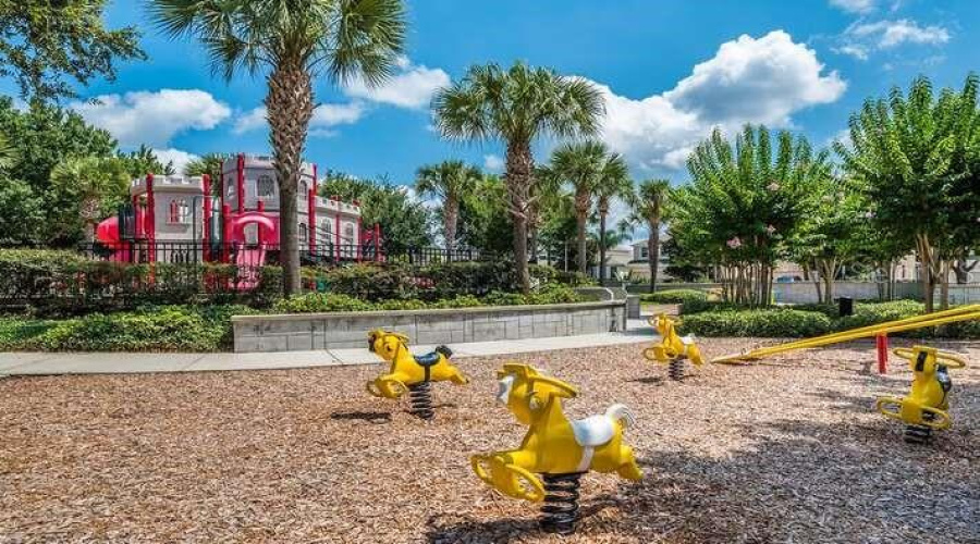 Kissimmee, Florida 34747, 6 Bedrooms Bedrooms, ,4 Bathroomsbathrooms,Residential,For Sale,Daulby,Mfro6305808