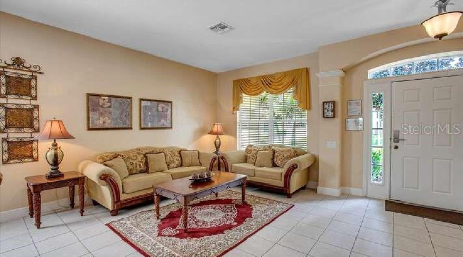 Kissimmee, Florida 34747, 6 Bedrooms Bedrooms, ,4 Bathroomsbathrooms,Residential,For Sale,Daulby,Mfro6305808
