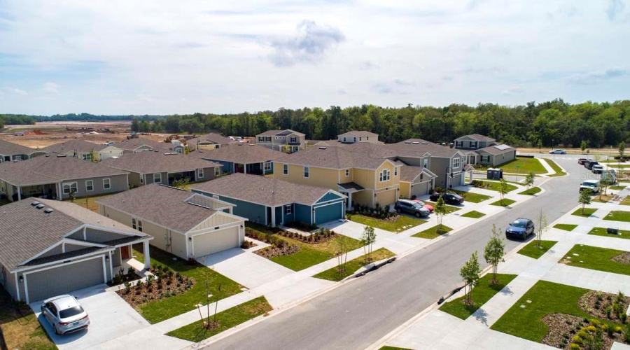 Kissimmee, Florida 34746, 4 Bedrooms Bedrooms, ,3 Bathroomsbathrooms,Residential,For Sale,Forage,Mfrtb8382232