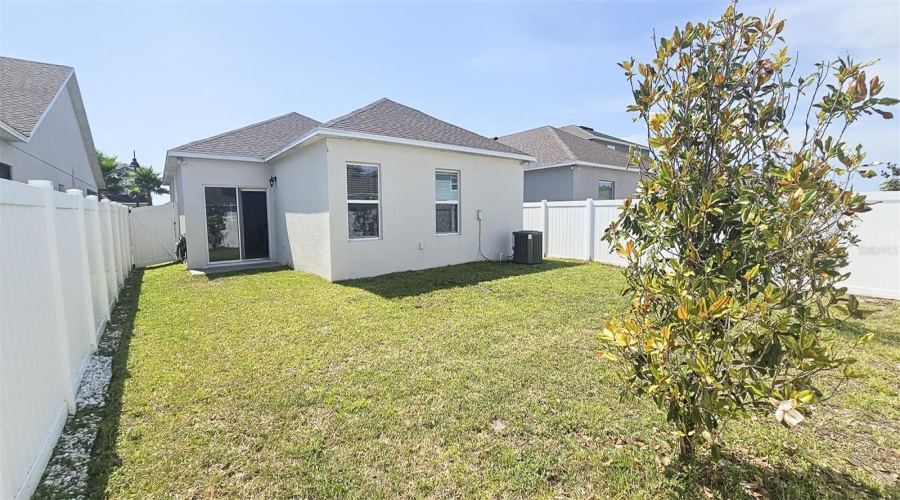 Davenport, Florida 33896, 3 Bedrooms Bedrooms, ,2 Bathroomsbathrooms,Residential,For Sale,Bocavista,Mfro6305790